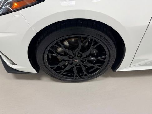 Certified 2025 Chevrolet Corvette Stingray Preferred Cpe w/ Z51 Performance Package image 22