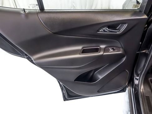 Certified 2021 Chevrolet Equinox LT image 26