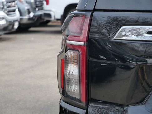 Used 2023 Chevrolet Tahoe LT image 9