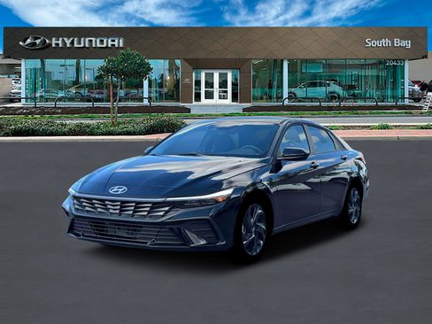 New 2026 Hyundai Elantra Sport image 1