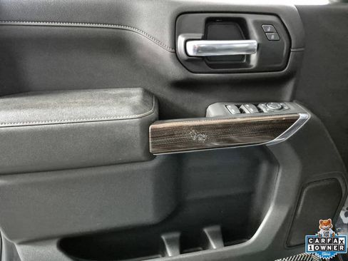 Used 2020 Chevrolet Silverado 2500 LT w/ All Star Edition AWD/4WD image 13