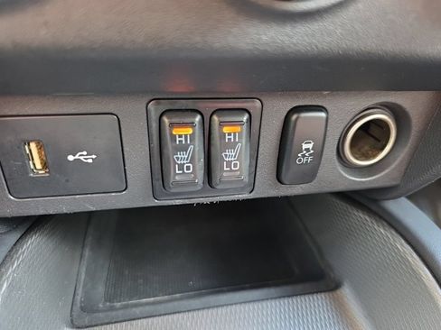 Used 2018 Mitsubishi Outlander Sport ES FWD image 10