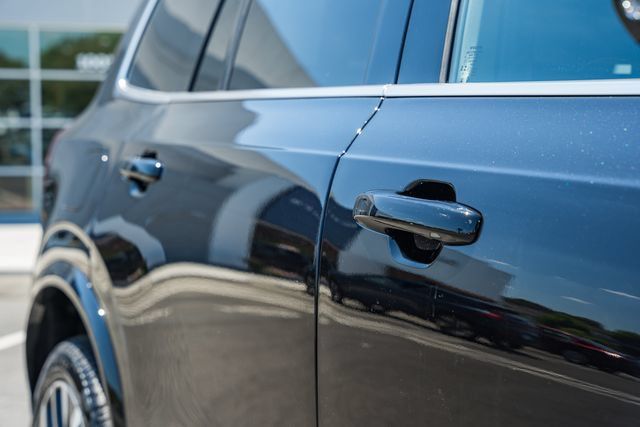 New 2026 Volvo XC90 B6 Ultra AWD/4WD image 16