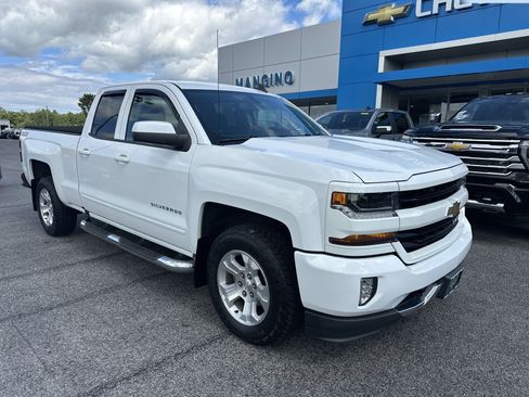 Certified 2019 Chevrolet Silverado 1500 LT w/ All Star Edition AWD/4WD image 2