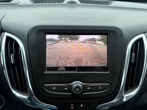 Used 2023 Chevrolet Equinox LT w/ LPO, Floor Liner Package AWD/4WD image 20