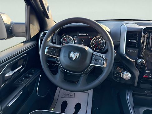 Used 2025 RAM 1500 Laramie image 16