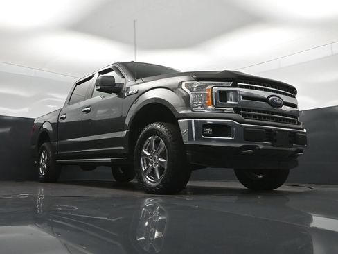 Used 2018 Ford F150 XLT w/ Equipment Group 301A Mid AWD/4WD image 44