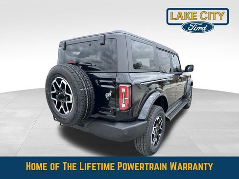 New 2026 Ford Bronco Outer Banks AWD/4WD image 6