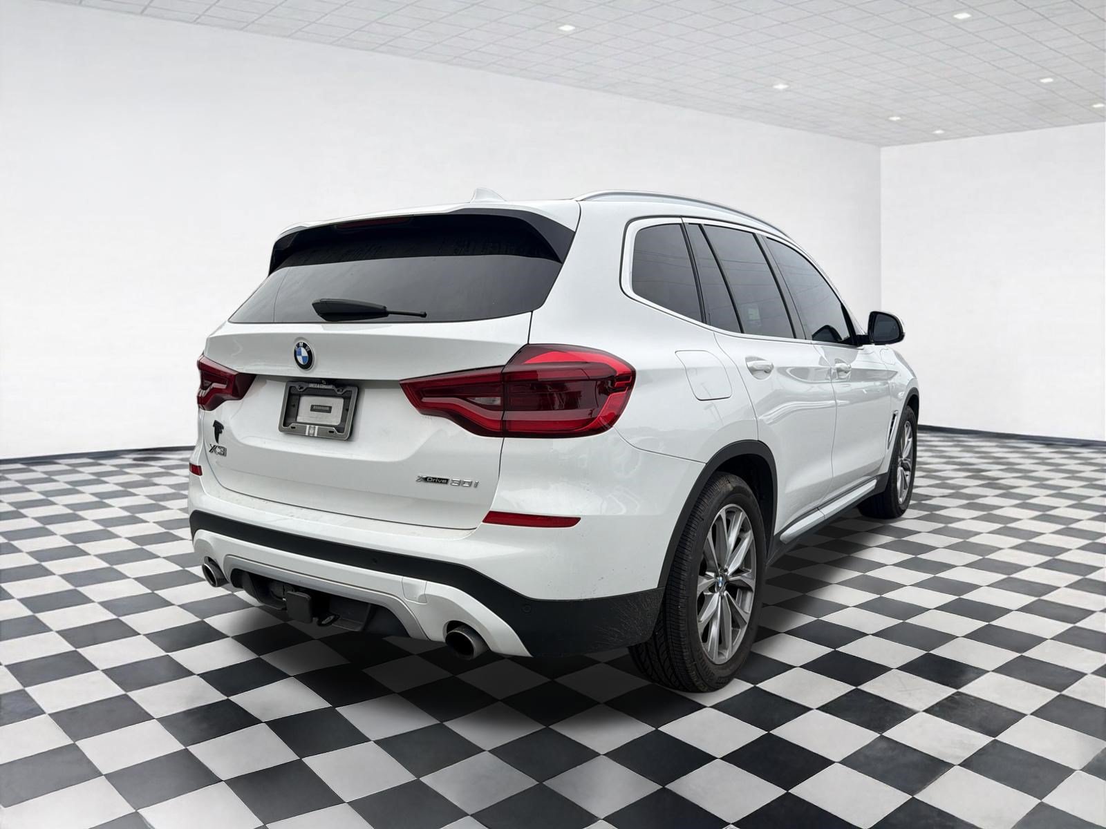 Used 2019 BMW X3 xDrive30i w/ Convenience Package AWD/4WD image 4