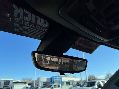 Used 2023 GMC Sierra 2500 Denali w/ Denali Ultimate Package image 27