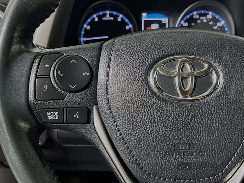 Used 2017 Toyota RAV4 XLE w/ Plus Special Value Package FWD image 18