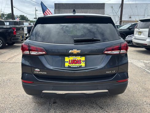 Used 2022 Chevrolet Equinox LT AWD/4WD image 6