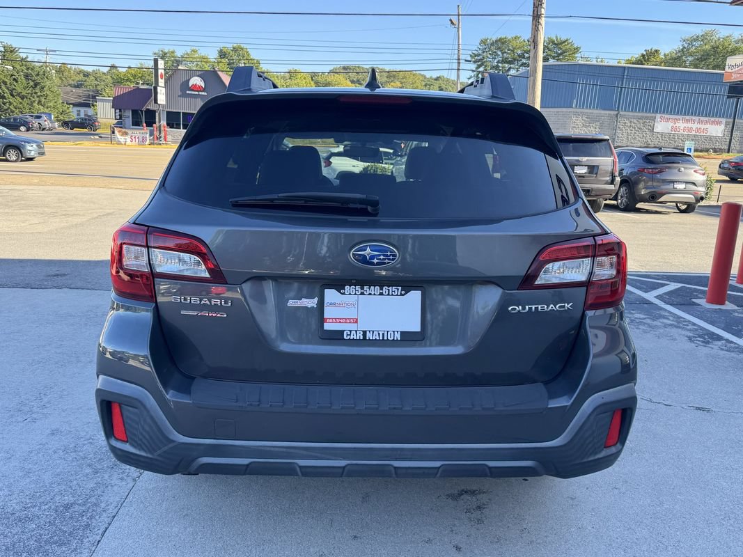 Used 2018 Subaru Outback 2.5i Premium AWD/4WD image 5