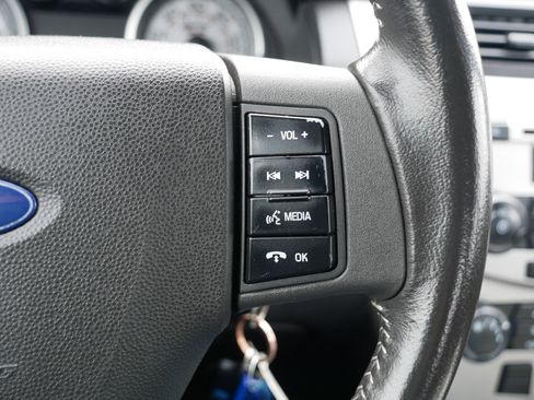 Used 2011 Ford Focus SE w/ 201A Rapid Spec Order Code image 29