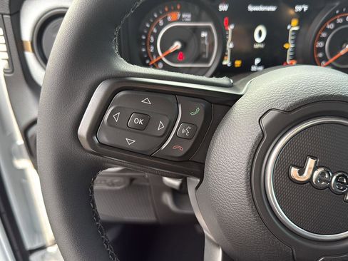 New 2026 Jeep Wrangler Willys AWD/4WD image 17