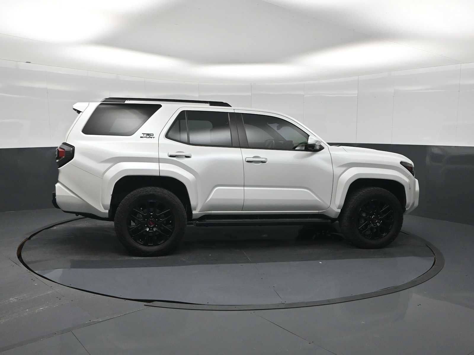 Used 2025 Toyota 4Runner TRD Sport Premium AWD/4WD image 9