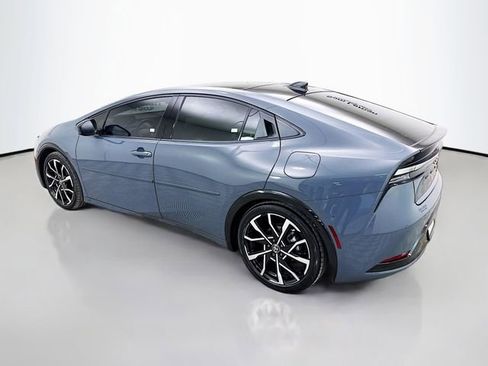 Used 2024 Toyota Prius Prime Premium w/ Advanced Technology Package image 5