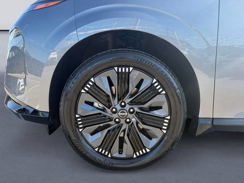 Used 2025 Nissan Murano Platinum w/ Cargo Package AWD/4WD image 9