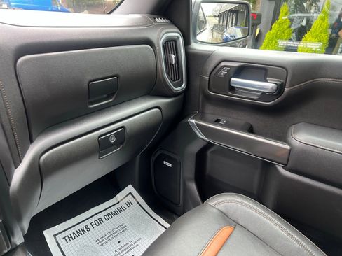 Used 2021 GMC Sierra 1500 AT4 w/ AT4 Carbonpro Edition AWD/4WD image 32