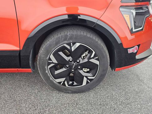 Used 2023 Kia Niro Wind image 9