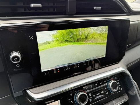 Used 2025 GMC Sierra 2500 Denali w/ Denali Reserve Package AWD/4WD image 7