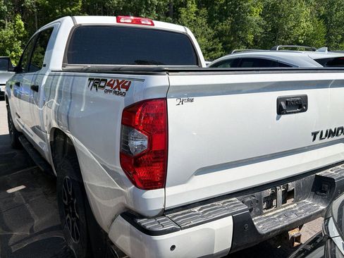 Used 2020 Toyota Tundra SR5 w/ TRD Off-Road Package AWD/4WD image 9