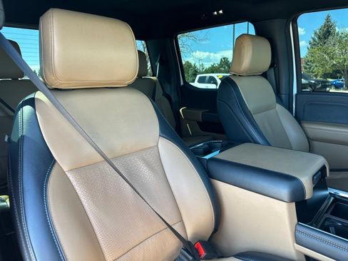 Used 2024 Ford F250 Lariat w/ Sport Appearance Package AWD/4WD image 31