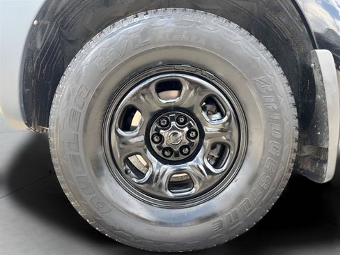 Used 2008 Nissan Xterra X AWD/4WD image 25