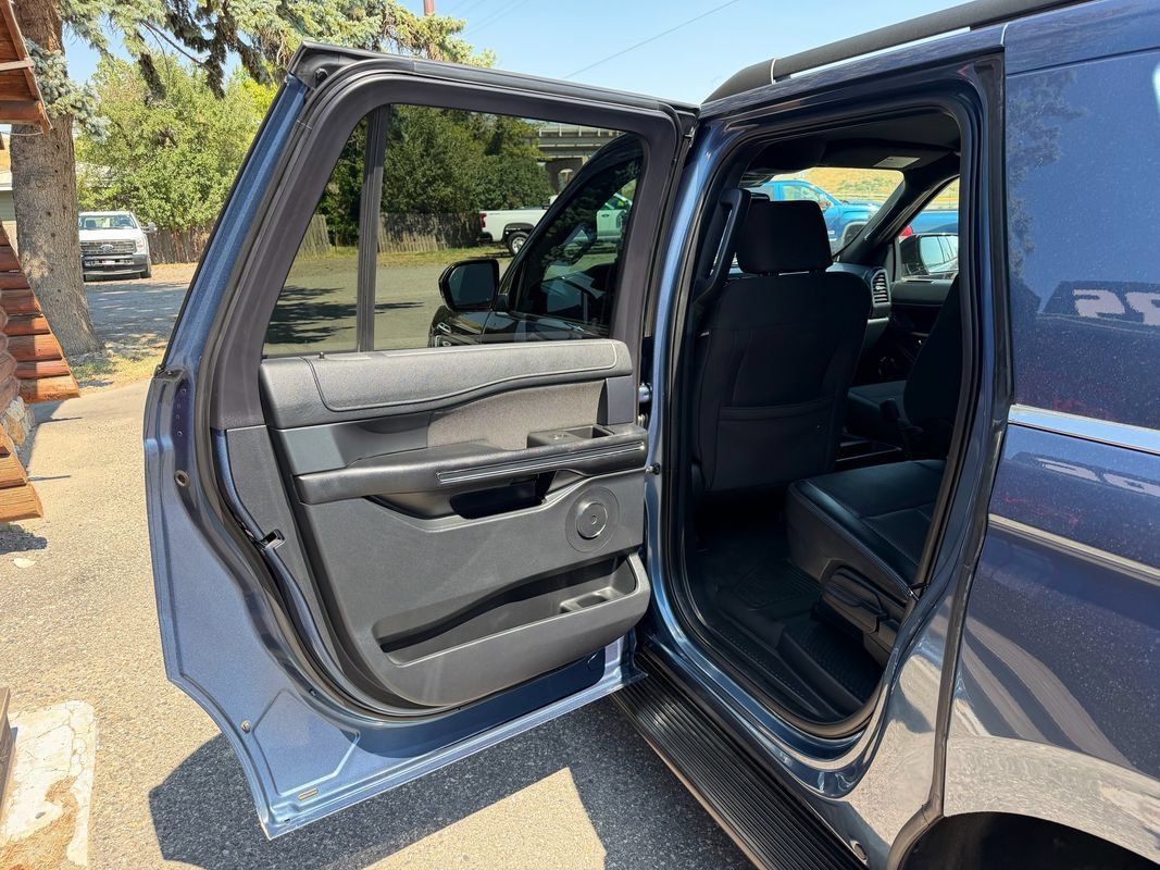 Used 2020 Ford Expedition Max XL AWD/4WD image 8