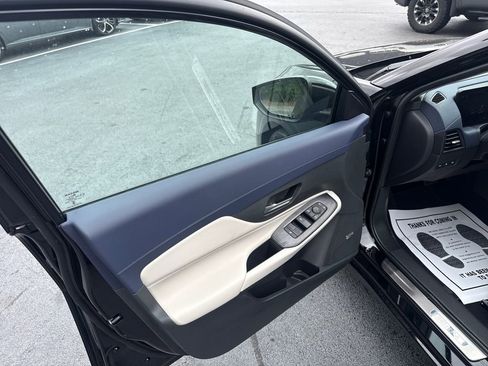 New 2026 Nissan Sentra SL FWD image 10