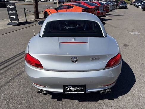 Used 2009 BMW Z4 sDrive35i RWD image 5