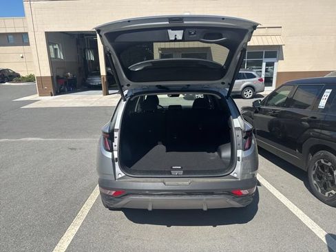 Used 2024 Hyundai Tucson Limited AWD/4WD image 4