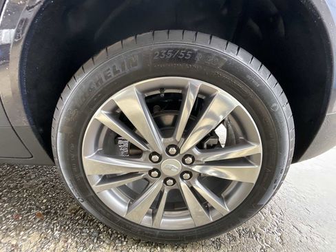 Certified 2025 Cadillac XT5 Premium Luxury image 33