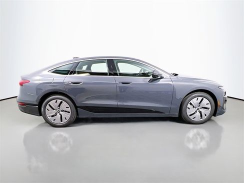 New 2025 Audi A6 e-tron Premium Plus image 8