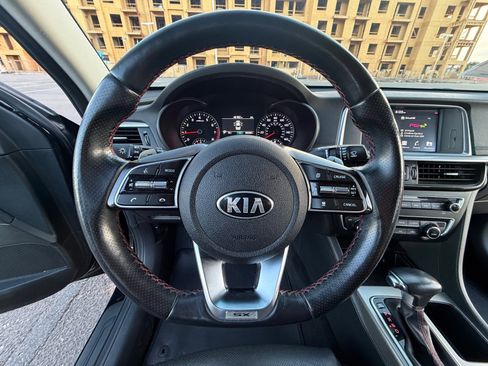 Used 2020 Kia Optima SX image 9