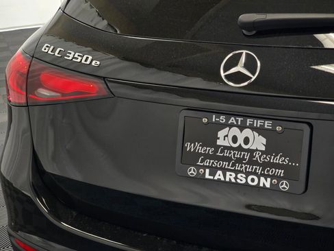 New 2025 Mercedes-Benz GLC 350e 4MATIC image 24
