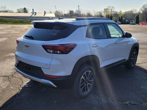 New 2026 Chevrolet TrailBlazer LT FWD image 12