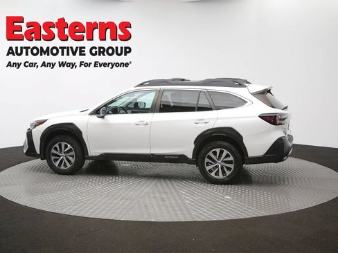 Used 2023 Subaru Outback Premium AWD/4WD image 61