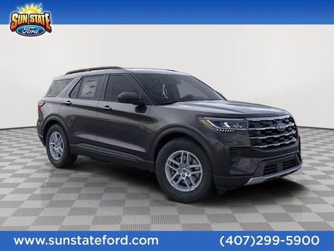 New 2026 Ford Explorer Active image 1