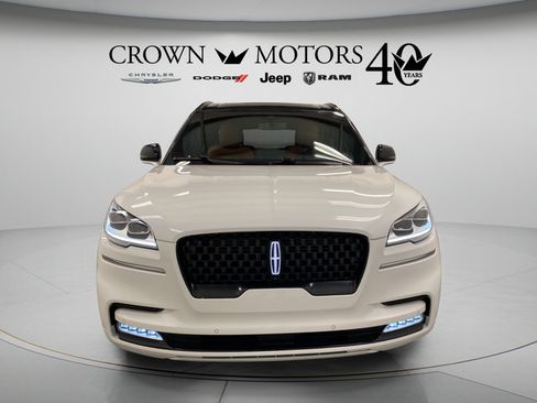 Used 2023 Lincoln Aviator Black Label w/ Dynamic Handling Package AWD/4WD image 10