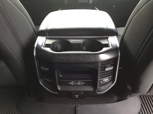Used 2022 RAM 1500 Big Horn AWD/4WD image 16