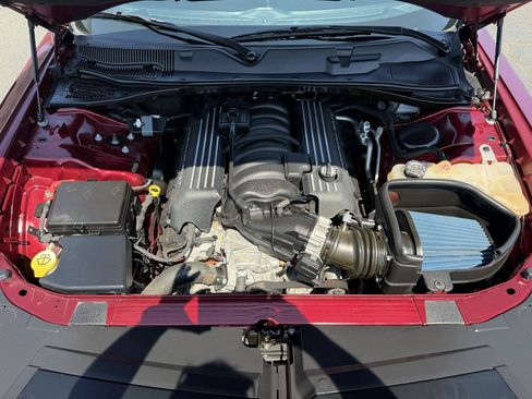 Used 2020 Dodge Challenger R/T Scat Pack w/ Plus Package RWD image 17
