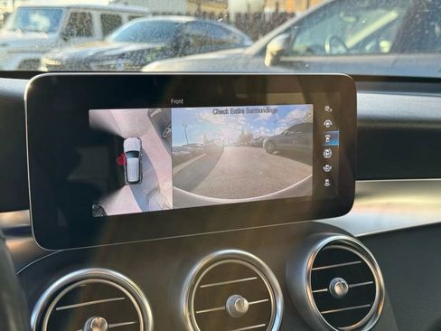 Used 2022 Mercedes-Benz GLC 300 4MATIC image 14