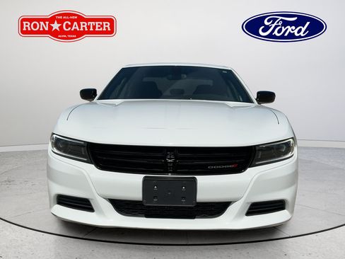 Used 2023 Dodge Charger SXT RWD image 2