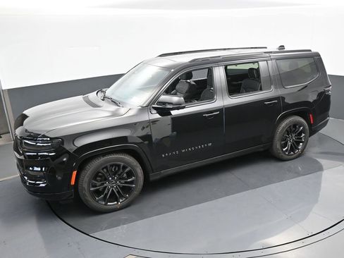 Used 2024 Jeep Grand Wagoneer Series II w/ Quick Order Packagew 28T image 57