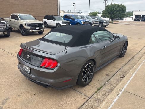 Used 2021 Ford Mustang Premium RWD image 3