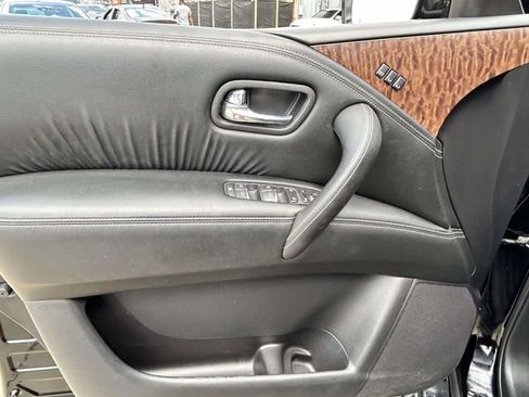 Used 2020 Nissan Armada SL w/ Premium Package image 13