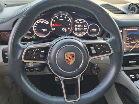 Used 2023 Porsche Cayenne GTS AWD/4WD image 15