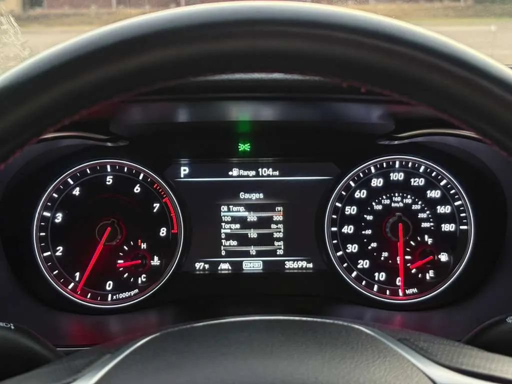Used 2019 Genesis G70 2.0T Advanced w/ Sport Package AWD/4WD image 16