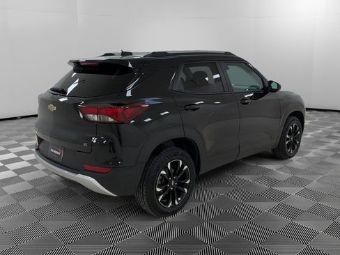 Certified 2022 Chevrolet TrailBlazer LT w/ Convenience Package image 3